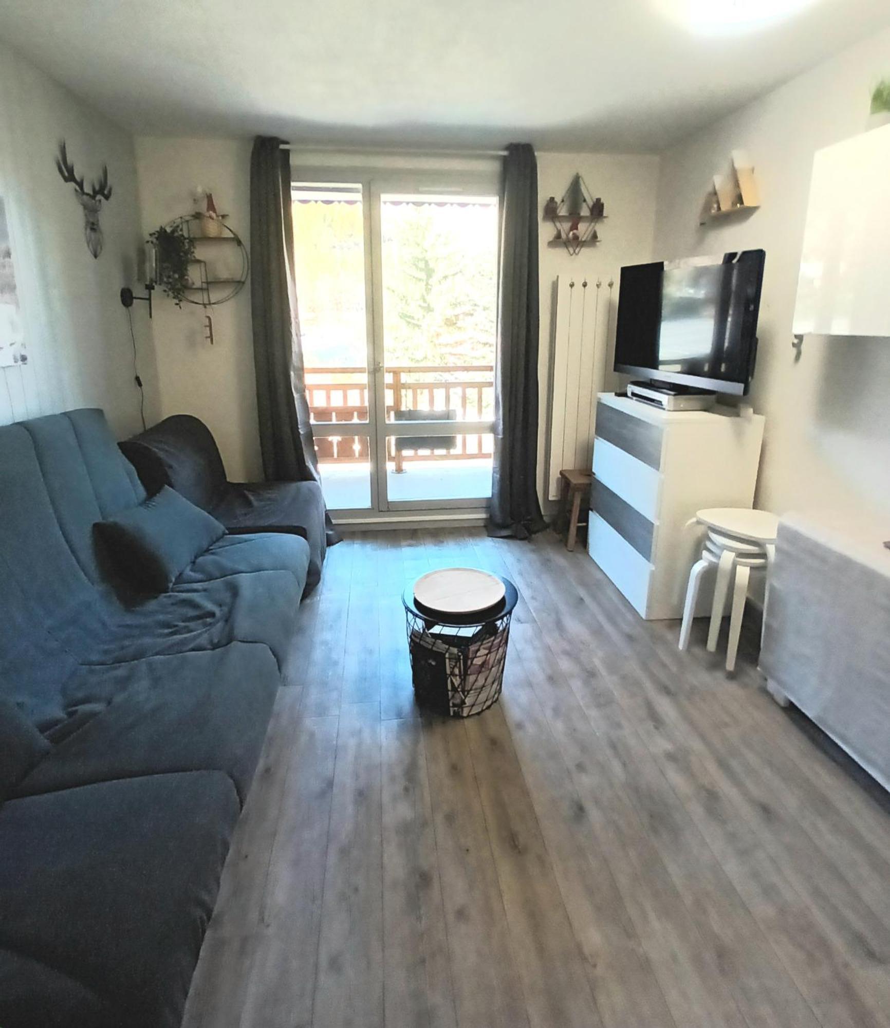 Studio 2 Alpes, Proche Lac Buissonniere, Menage Inclus, Balcon, Parking 레두잘프 외부 사진